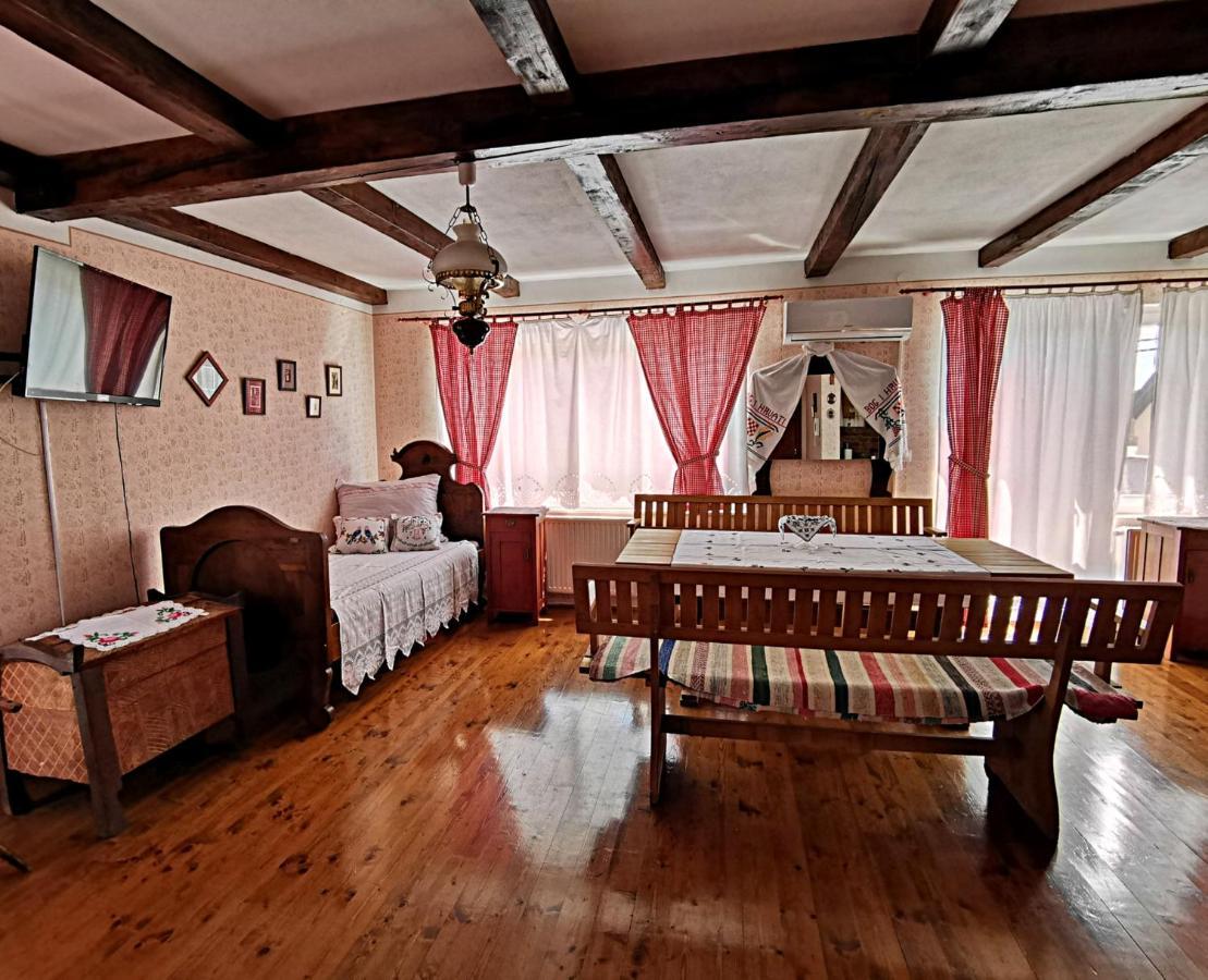 Pleternica Apartment Slavonska Kuca מראה חיצוני תמונה